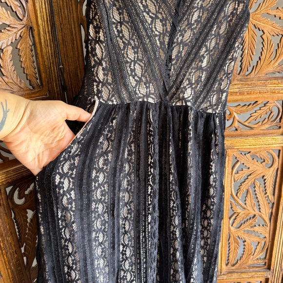 Anthropologie Moulinette Soeurs Black Lace & Nude Cocktail Dress SizeXS - Picture 3 of 6